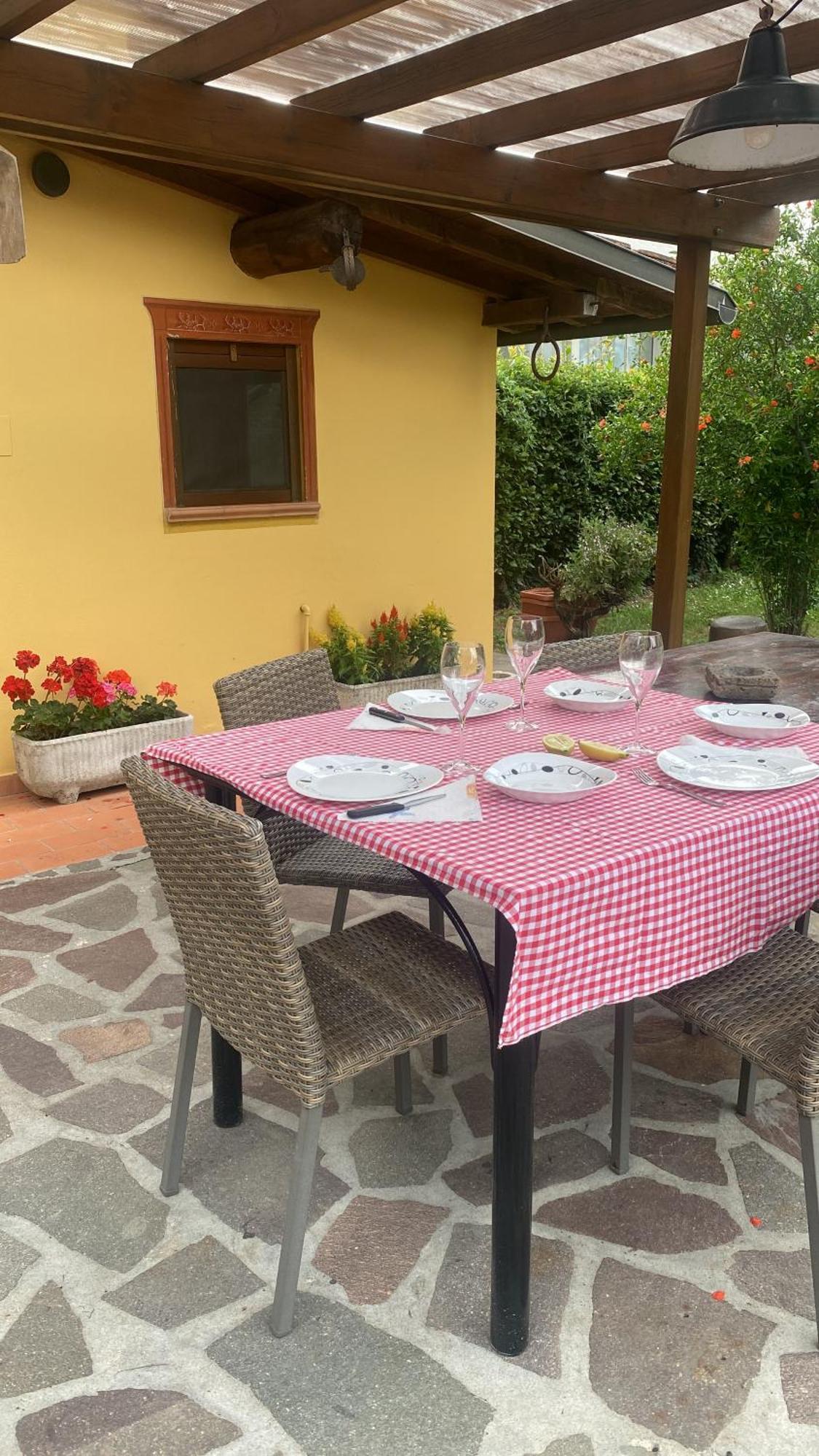 Fragolina Per Due Villa Lucca Exterior photo